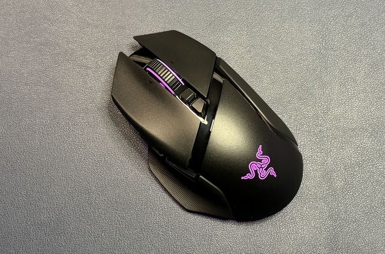 4. razer basilisk v3 pro 7qzmvnvafmintudwdtdu7k 1200 80